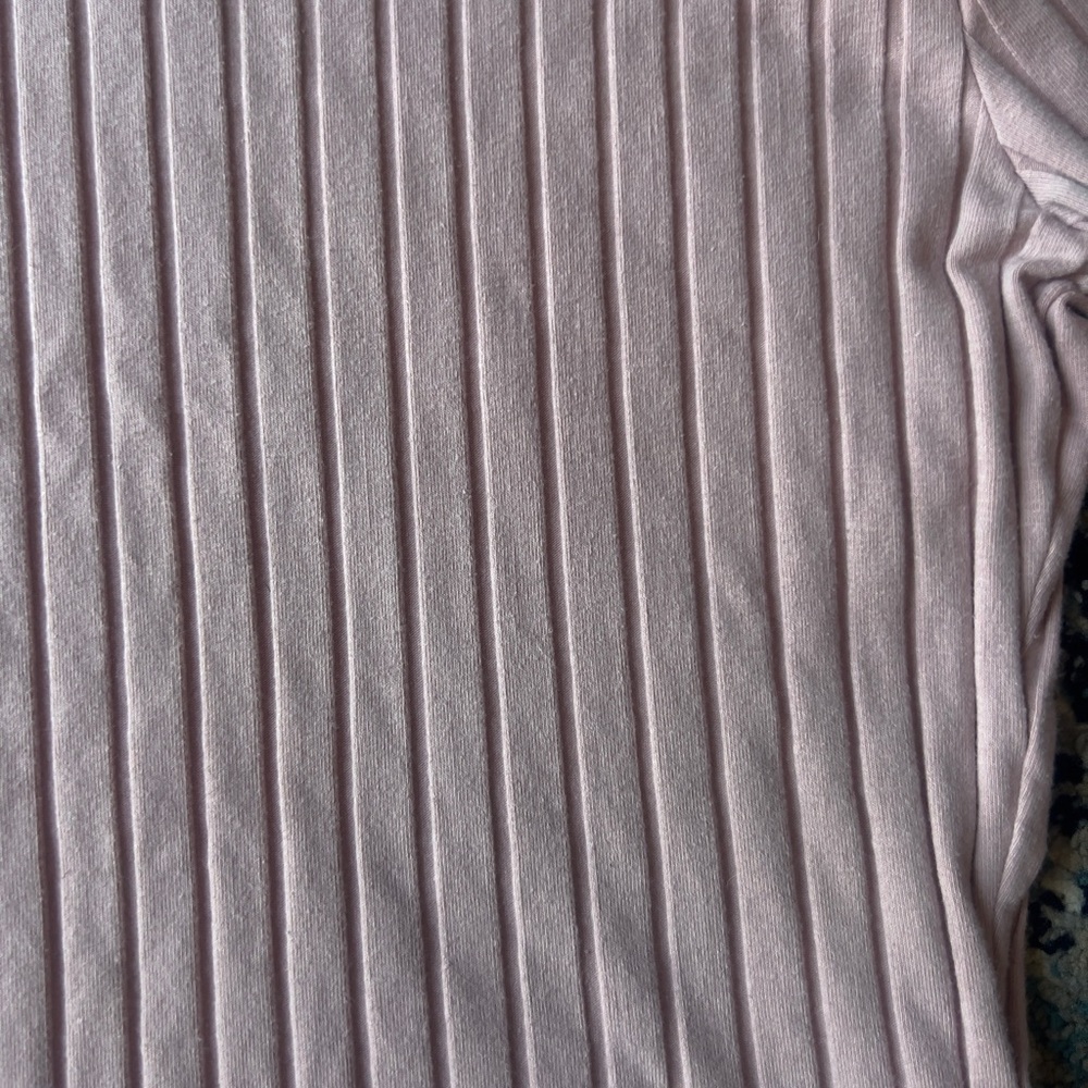 Women’s Pink Cropped Top Size Large - Picture 3 of 4